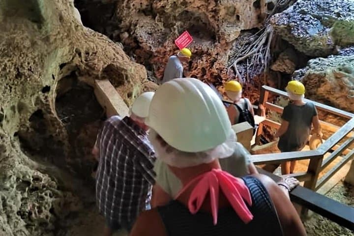 Green Grotto Caves Excursion from Montego Bay — Guided Tour of Jamaica's Limestone Caverns photo 2