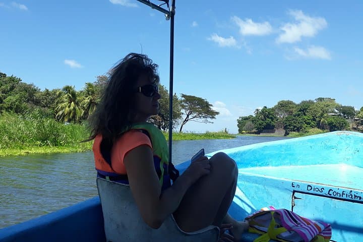 Granada and Lake Nicaragua Private Boat Tour: Monkey Island, Catarina Lookout & Masaya Volcano photo 4