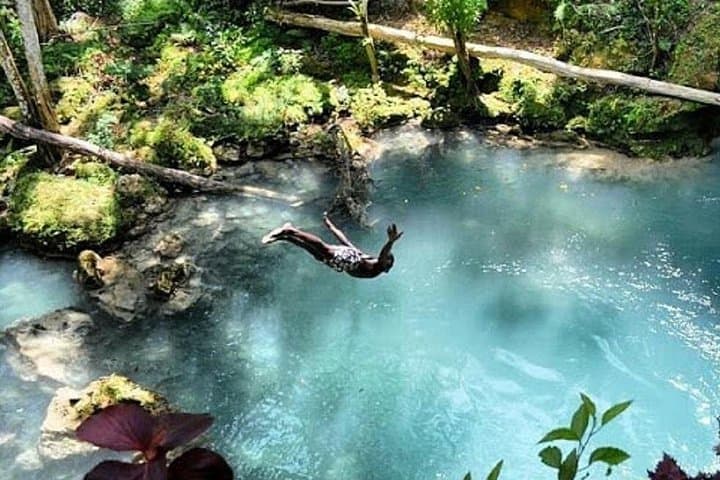 Irie Blue Hole Adventure: Private Waterfall Hike & Swimming Tour from Ocho Rios photo 3
