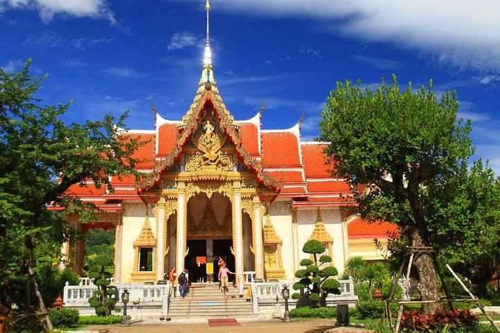 Phuket Best City & Sightseeing Tour: Big Buddha, Wat Chalong & Beach Viewpoints photo 3