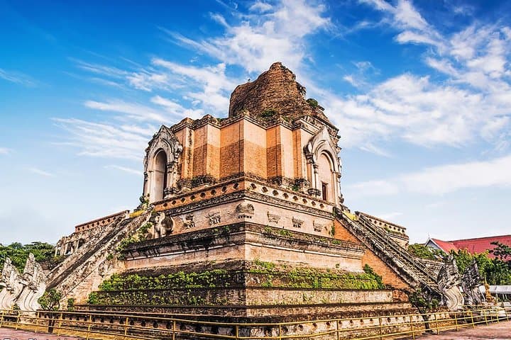 Chiang Mai Temple Viewpoints: Doi Suthep, Wat Chedi Luang & Wat Pha Lat Tour photo 3