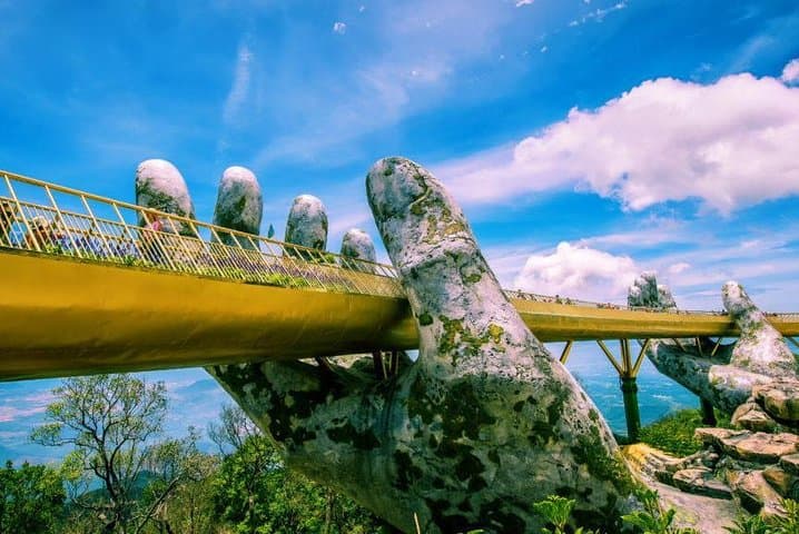 Charming Central & Southern Vietnam: 6-Day Ho Chi Minh to Ba Na Hills Tour