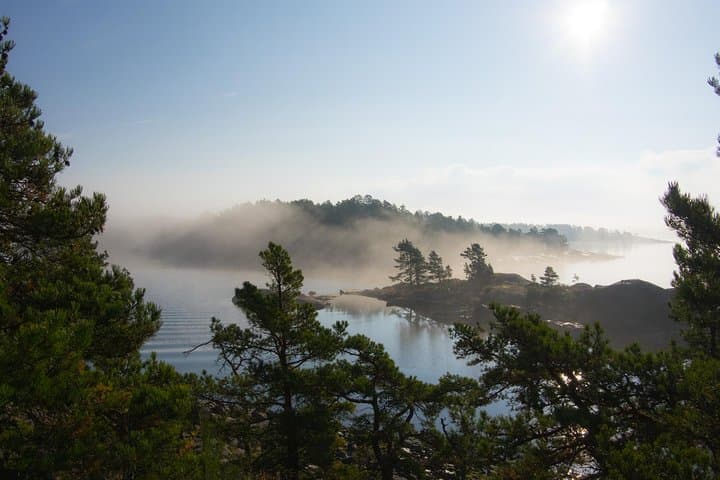 Three-Day Archipelago Sea Kayaking Expedition — Guided Island Camping in Finland photo 3
