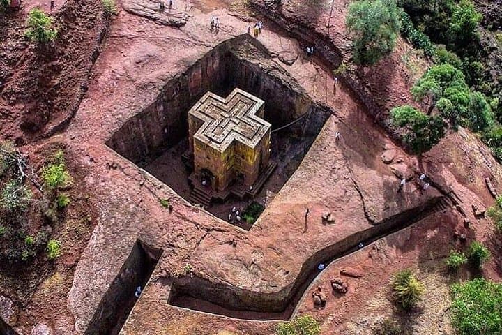 Exploring Lalibela: Private Tour of the 11 Rock-Hewn Churches photo 2