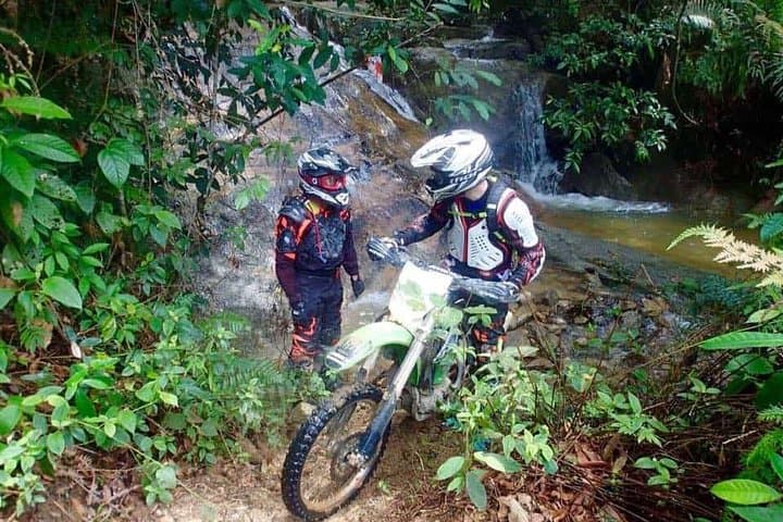 Intermediate Dirt Bike Enduro: Rapid-Fire Trail Ride from Kuala Lumpur photo 2