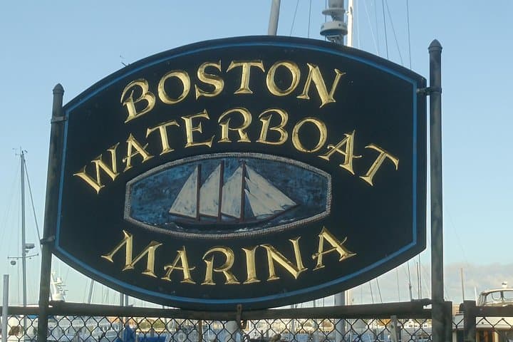 Explore Boston Civic Center: Self-Guided Walking Scavenger Hunt from Boston Common to Faneuil Hall photo 2