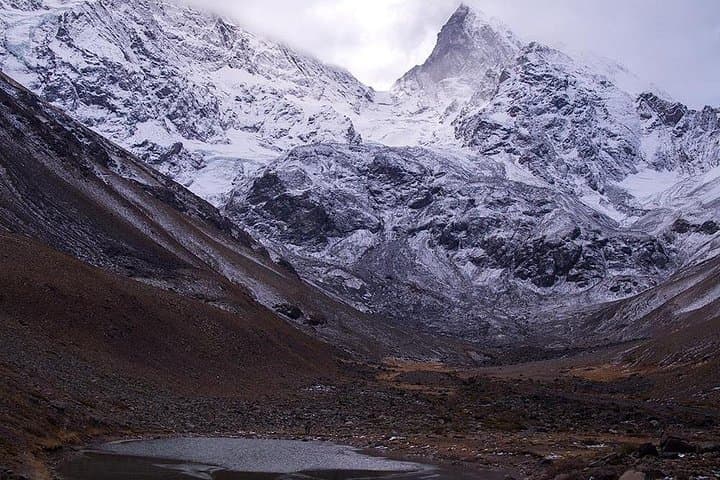 Hike to Morales Lagoon at Morado Natural Monument — Cajón del Maipo Day Hike photo 4