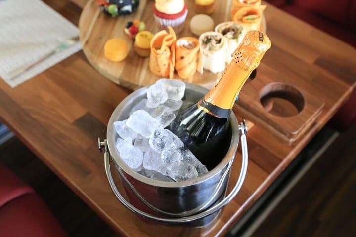 Panoramic London Afternoon Tea Bus Tour: Double‑Decker Views & Prosecco photo 2