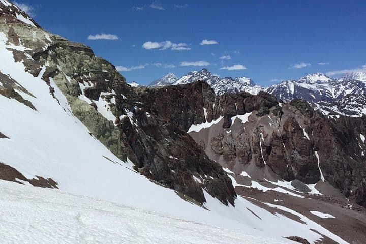 Summit El Pintor: Full-Day High-Altitude Hike from Santiago photo 3