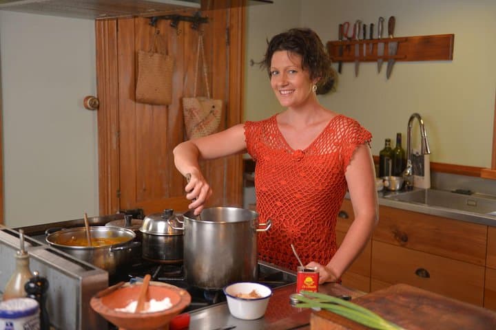 Kerikeri Market Tour and Modern Vegetarian Cooking Class with Local Host in Northland photo 6