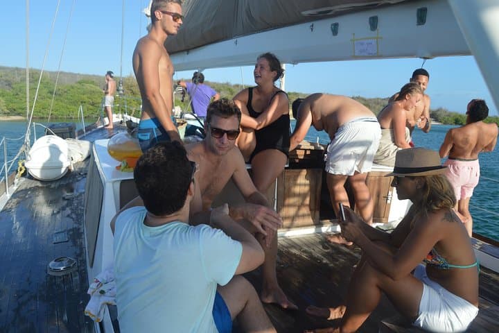 Private Casador 68ft Sailing Yacht Charter in Curaçao photo 3