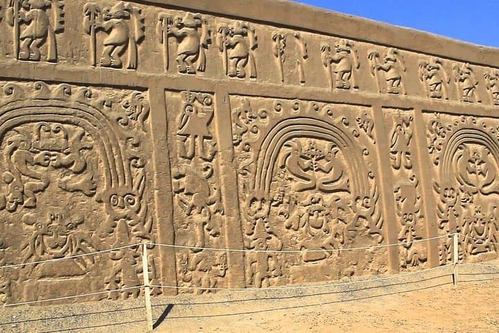 Trujillo's Sun & Moon Pyramids, Chan Chan and Huanchaco — Full-Day Archaeology Tour photo 2