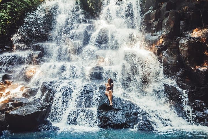 Bali Swing & Ubud Day Tour: Tegalalang Rice Terraces, Kanto Lampo Waterfall, and Temple Walk photo 3