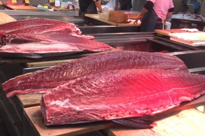 Toyosu Fish Market Insider Tour & Sushi-Making Workshop in Tokyo photo 5