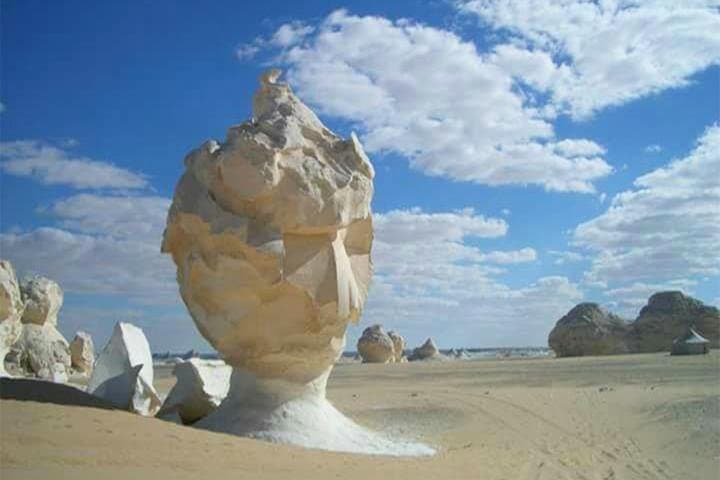 Five-Day Gara Cave & White Desert Camping Adventure from Cairo photo 4