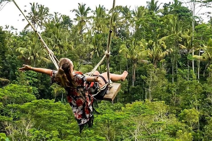 Ubud Heaven Gate, Whitewater Rafting & Jungle Swing Day Tour photo 3