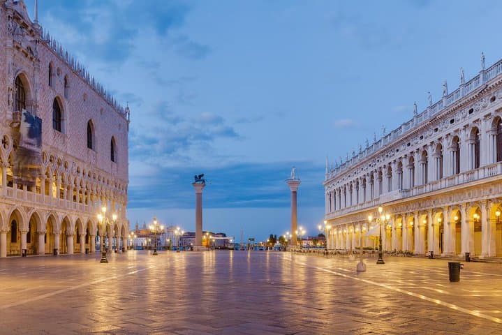 Skip-the-Line St. Mark's Bell Tower Private Guided Tour in Venice photo 4