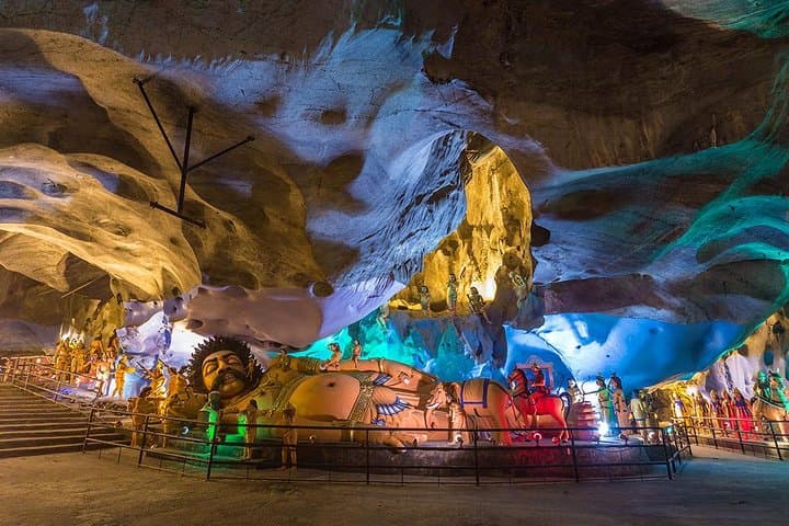 Batu Caves Tour — Climb the 272 Steps to Limestone Temples & City Views photo 5