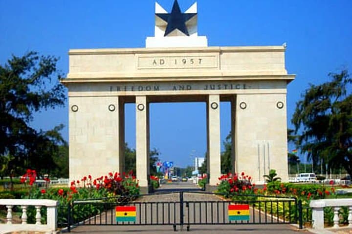 Discover Senegal and Ghana: 12-Day Culture, Coast & Canopy Tour photo 3