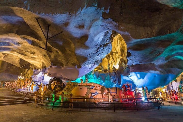 Batu Caves Tour: Climb the 272 Steps to Kuala Lumpur’s Limestone Temples photo 5