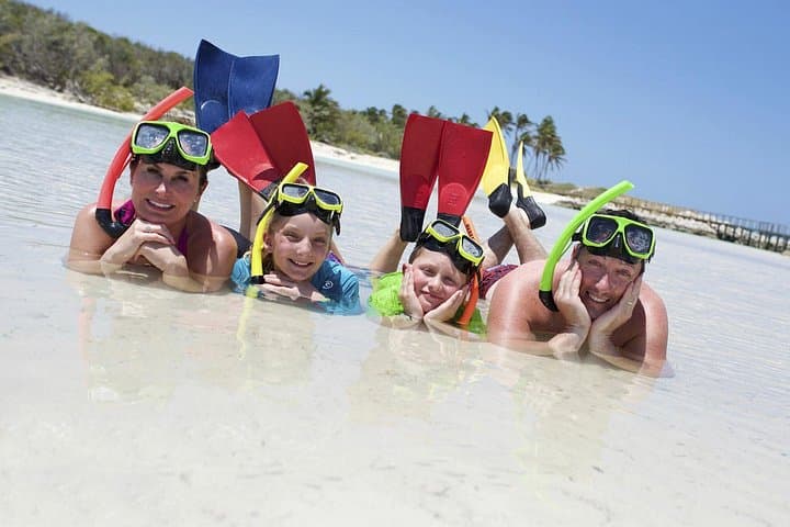 Blue Lagoon Island Beach Day from Nassau: All-Inclusive Salt Cay Escape photo 2