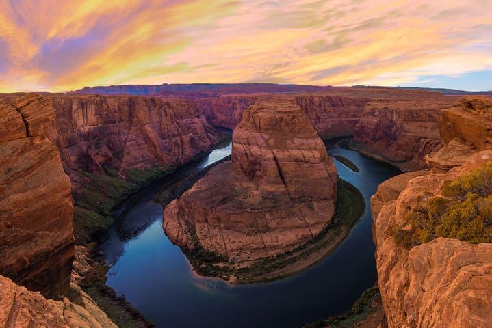 Private Antelope Canyon and Horseshoe Bend Luxury Day Tour from Las Vegas photo 4