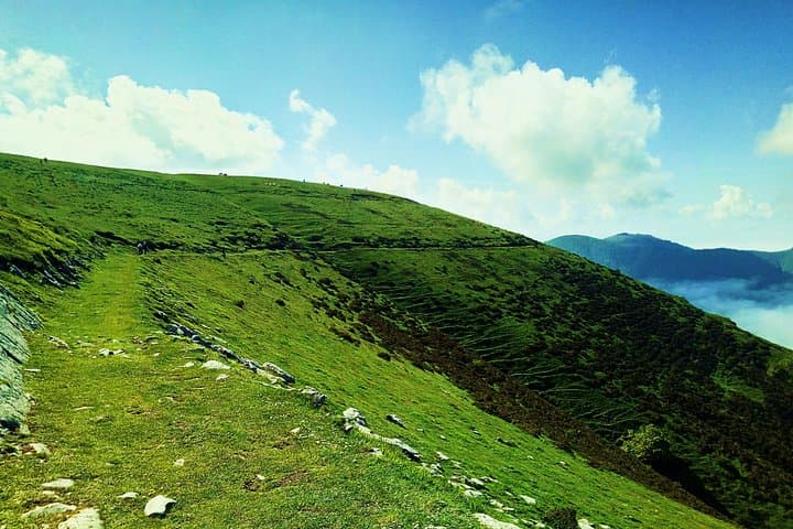 Hike the Heart of the Basque Country: Shepherd Valleys, Mountain Cider & Peaks photo 3