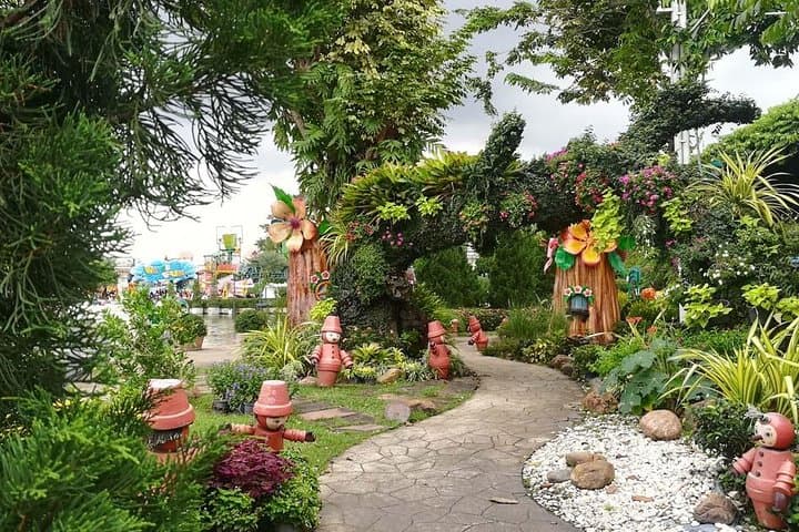 Full-Day Dream World Bangkok: Tickets, Rides & Family Guide