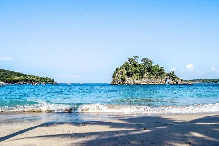 Full-Day Nusa Penida Tour: Kelingking, Angel's Billabong & Crystal Bay photo 2