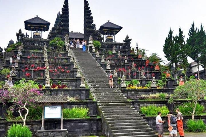 Full-Day Bali Temple Tour: Ubud, Kintamani & Ancient Caves photo 3