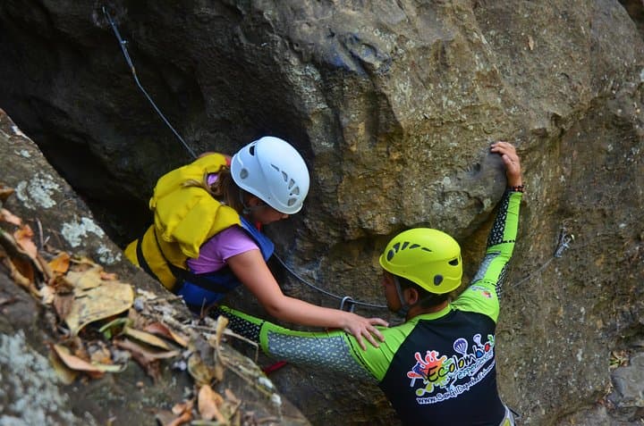Canyoning Guane: Rappels, Jumps and Zip Lines Near San Gil photo 3