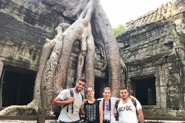 2-Day Private Angkor Temple Tour with English-Speaking Guide & Private Car photo 3