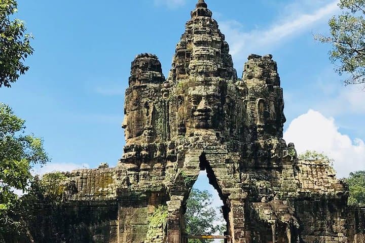 2-Day Private Angkor Temple Tour with English-Speaking Guide & Private Car photo 6