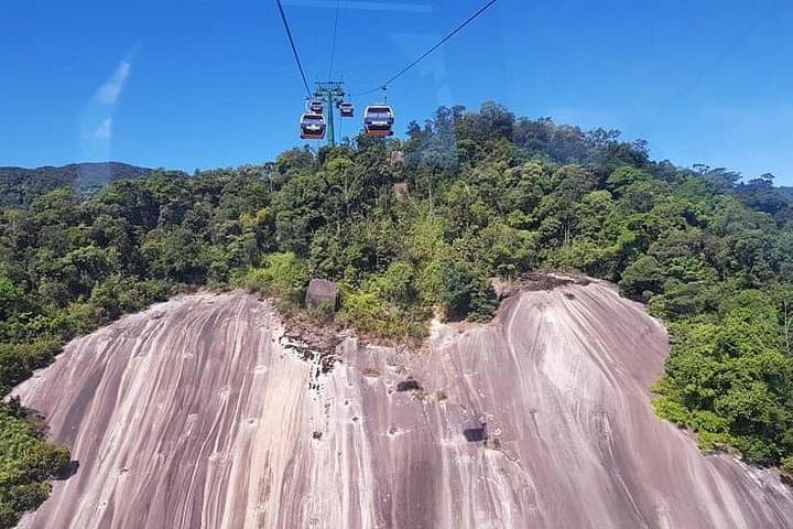 Explore Vietnam's Grand Landscapes: Golden Bridge & Marble Mountains Adventure photo 4