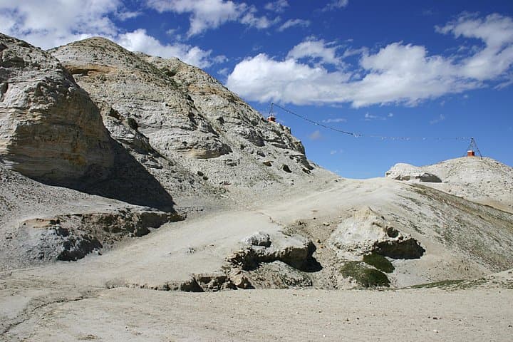 Jeep Road Trip to Upper Mustang: 13-Day Easy Overland Adventure to Lo Manthang photo 6