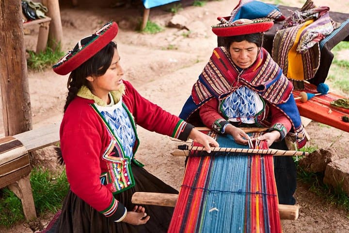 Sacred Valley Private Day Tour: Chinchero, Moray, Maras, Ollantaytambo & Pisac photo 1