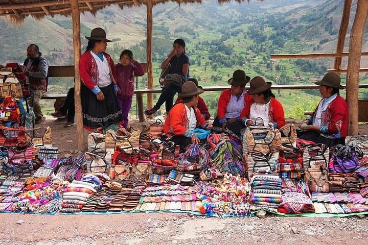 Sacred Valley Private Day Tour: Chinchero, Moray, Maras, Ollantaytambo & Pisac photo 3