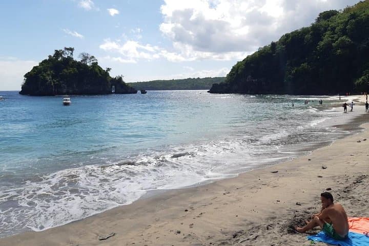 Nusa Penida Island Tour: Kelingking, Broken Beach & Crystal Bay in One Day photo 3