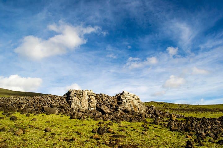 Discover the Untouched Wonders of Rapa Nui's North Coast photo 1