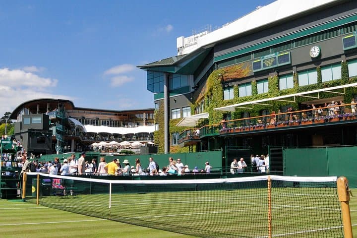 Westminster Walking Tour & Wimbledon Museum Visit — 3-Hour London Highlights photo 4