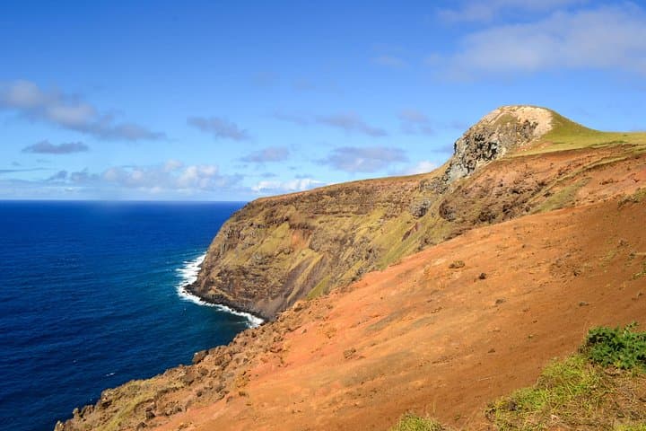 Poike Peninsula Full-Day Hike: Remote Moai, Petroglyphs & Coastal Cliffs photo 5