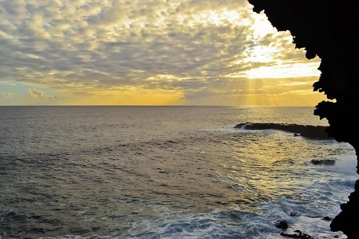 Caves and Lava Fields Half-Day Hike on Rapa Nui: Ana te Pahu to Ana Kakenga photo 1