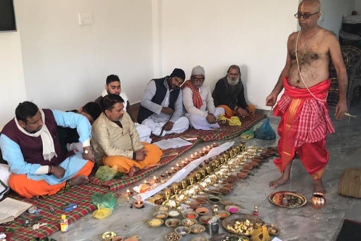 Pinddaan in Gaya: Performing Ancestral Rituals at Vishnupad and the Falgu