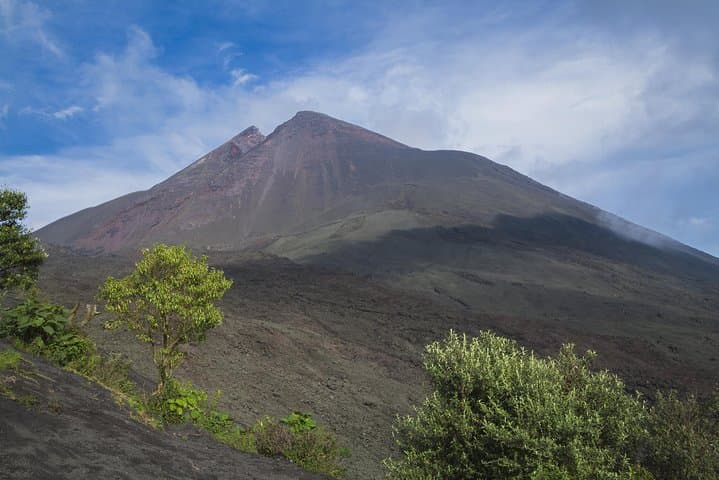 Pacaya Volcano Day Hike from Antigua — Active Volcano Views & Lava Plateaus photo 5