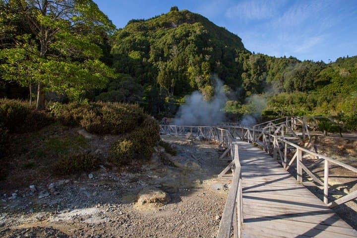 Kayaking and Mountain Biking in Furnas: Full-Day Volcano Lake Adventure photo 3