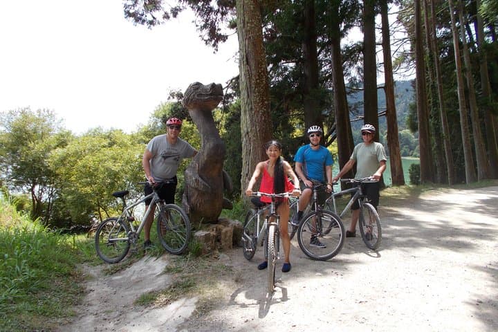 Kayaking and Mountain Biking in Furnas: Full-Day Volcano Lake Adventure photo 4