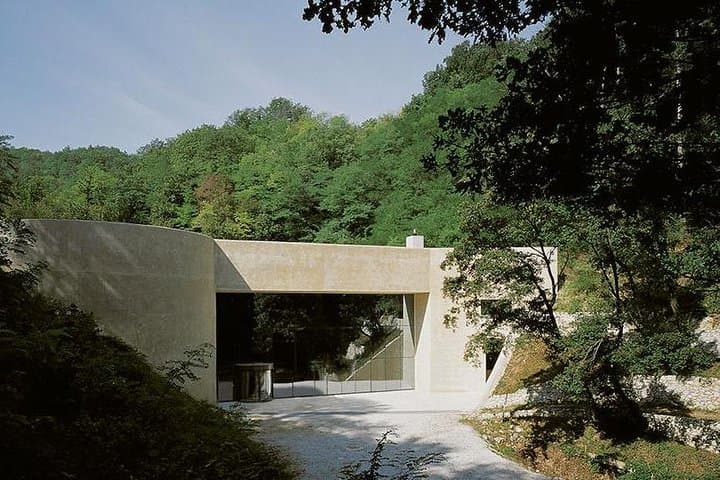 Time Capsule Tour from Zagreb: Krapina Neanderthal Museum, Trakošćan Castle & Tito’s Birthplace photo 3