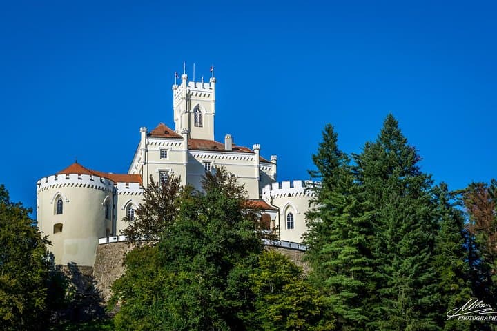Time Capsule Tour from Zagreb: Krapina Neanderthal Museum, Trakošćan Castle & Tito’s Birthplace photo 5