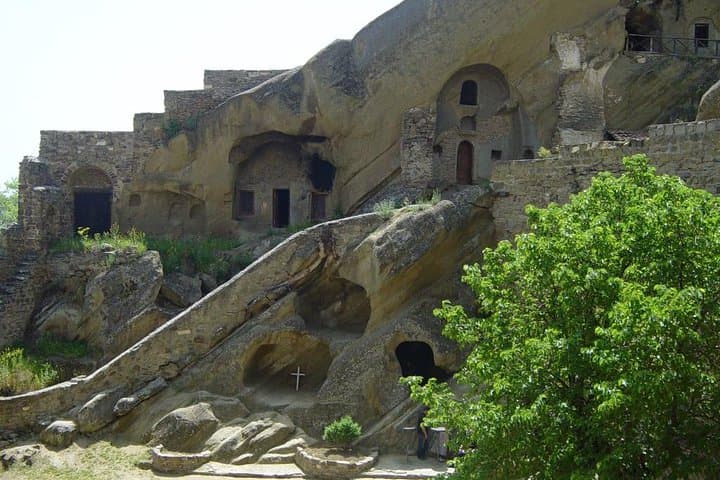 Rustavi to David Gareja: Off‑Road Soviet Ruins, Cave Monasteries & Wine Tasting photo 6
