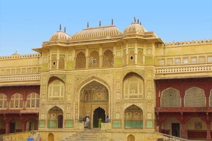 Same-Day Jaipur from Delhi — Amer Fort, Hawa Mahal & Jantar Mantar Highlights photo 1